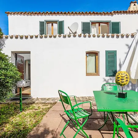 A Due Passi Da Mare Holiday home *